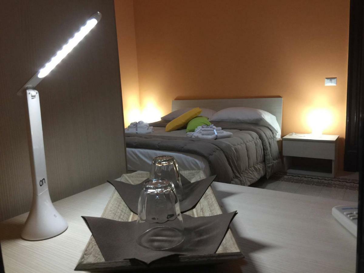 Boheme B&B Al Centro Di Palermo Zewnętrze zdjęcie